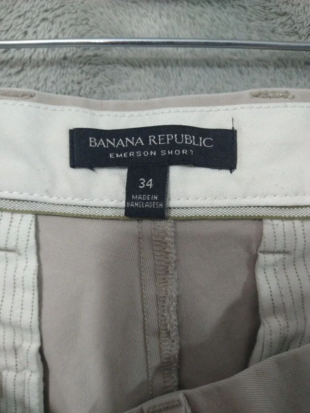 Banana Republic Shorts Mens 34 Beige Chino Emerson Flat Front Casual Preppy